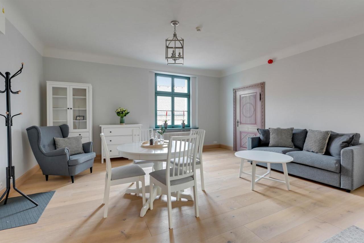 Historical Townhouse By Blue Mandarin Διαμέρισμα Γκντανσκ Εξωτερικό φωτογραφία