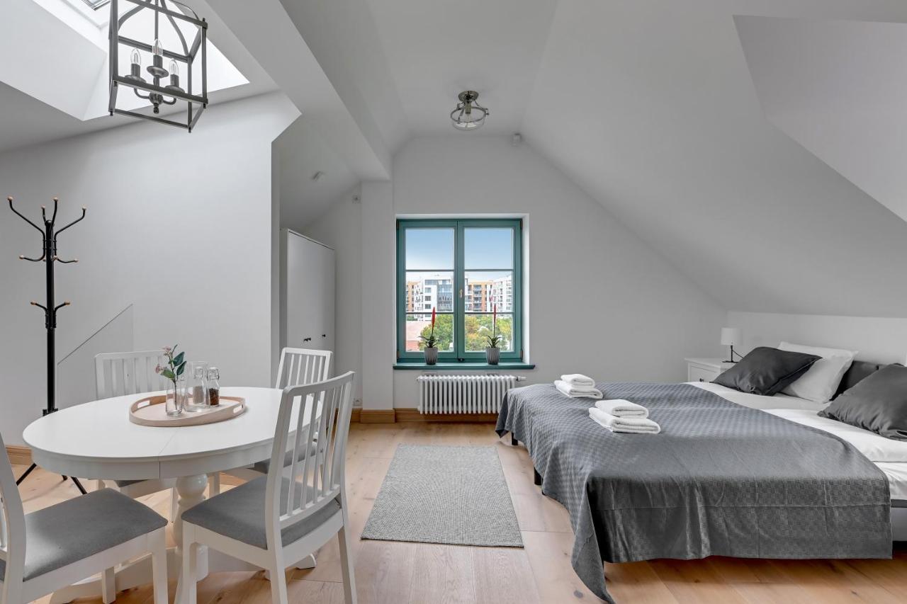 Historical Townhouse By Blue Mandarin Διαμέρισμα Γκντανσκ Εξωτερικό φωτογραφία