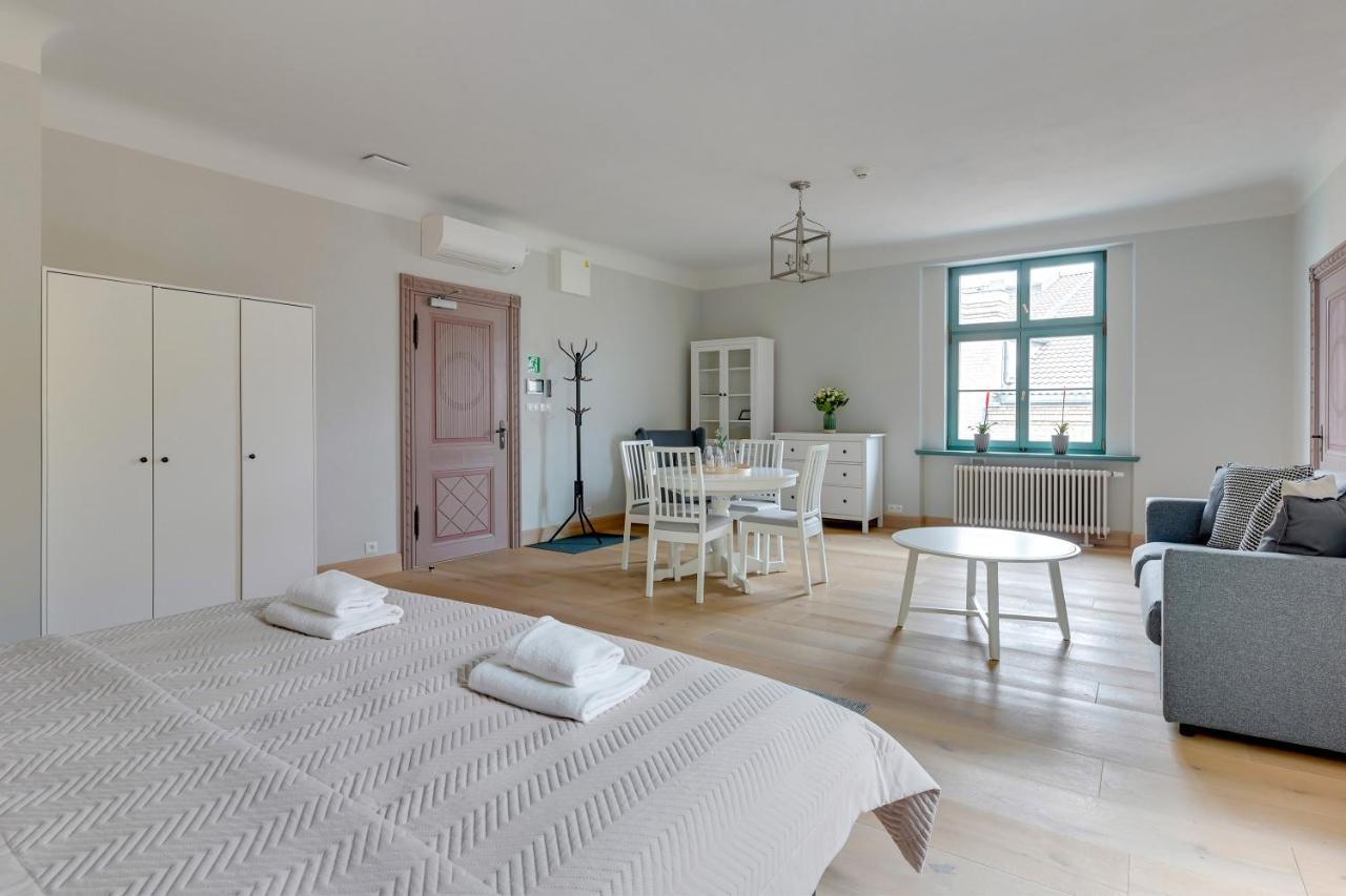 Historical Townhouse By Blue Mandarin Διαμέρισμα Γκντανσκ Εξωτερικό φωτογραφία